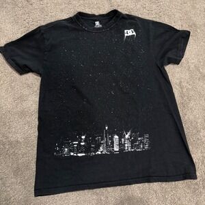 DC‎ Shoes Mens Black Graphic T Shirt Cityscape Stars Large